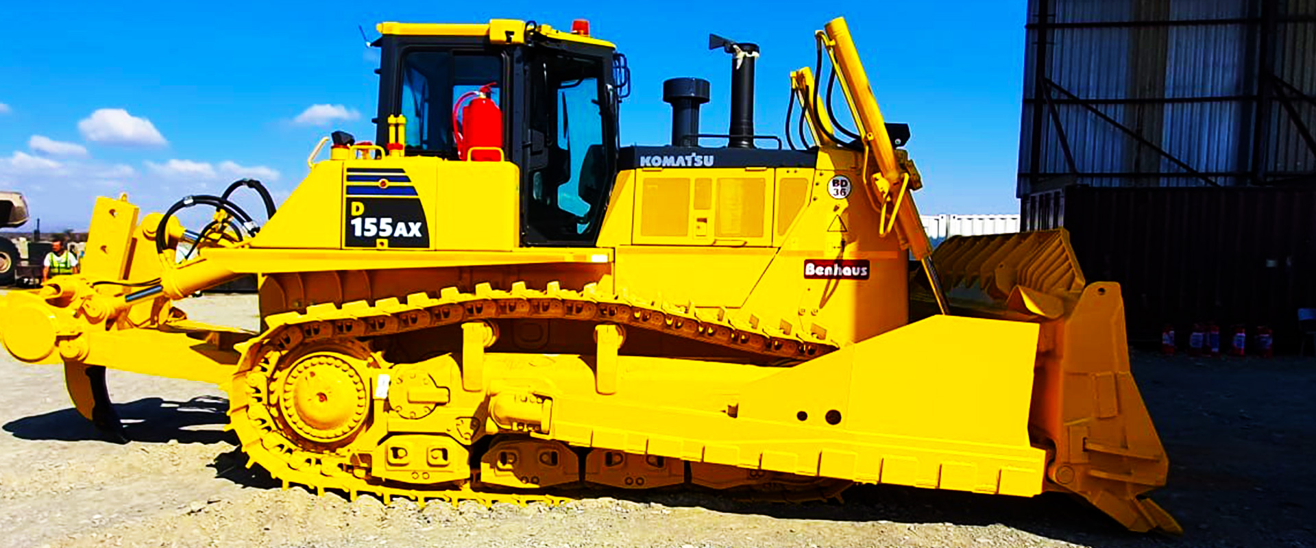 Bulldozers & Graders